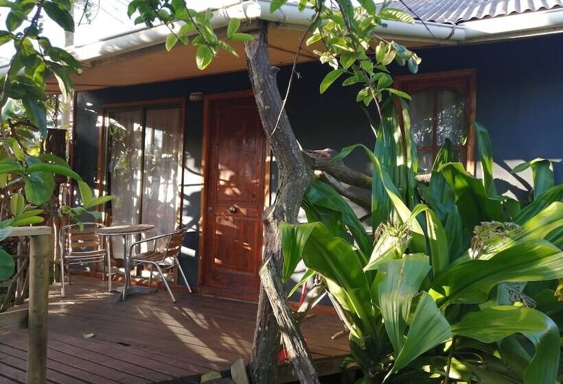 ホテル Tuava Lodge