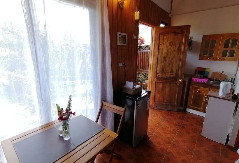 ホテル Tuava Lodge