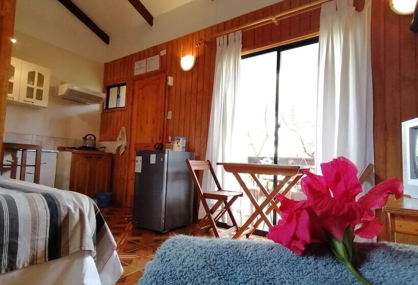 فندق Tuava Lodge