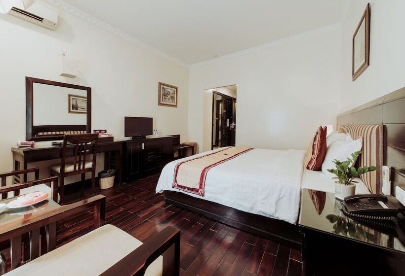 هتل White Palace Thai Binh