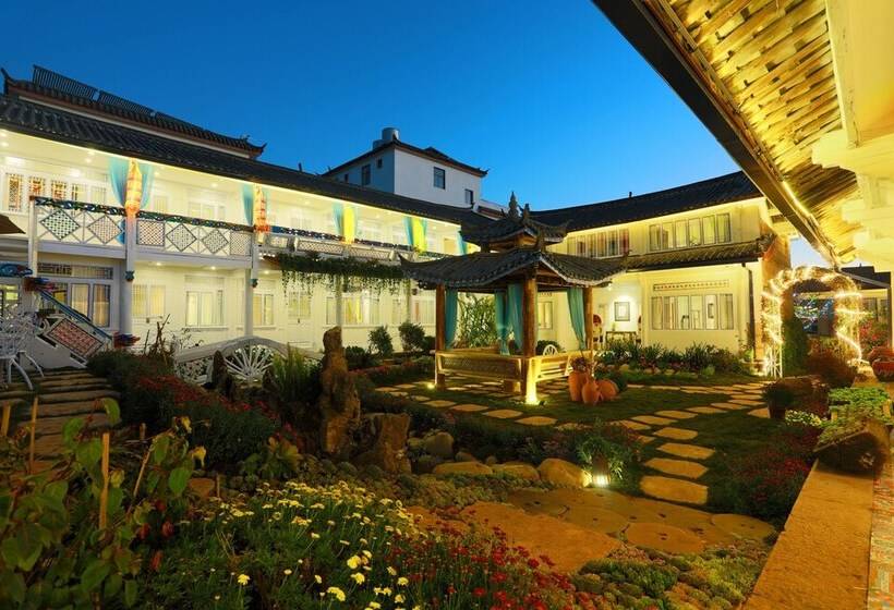 Hua Linglong Courtyard Inn