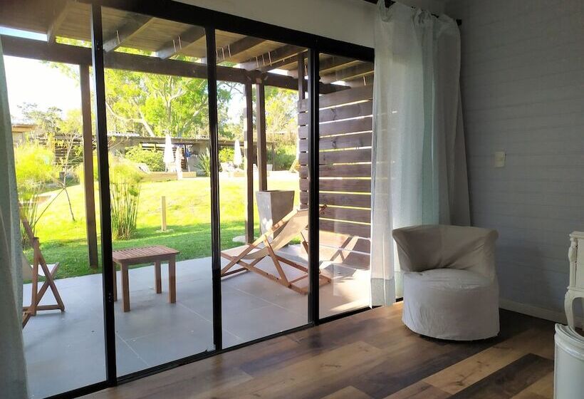 La Bonita Suites Punta Colorada