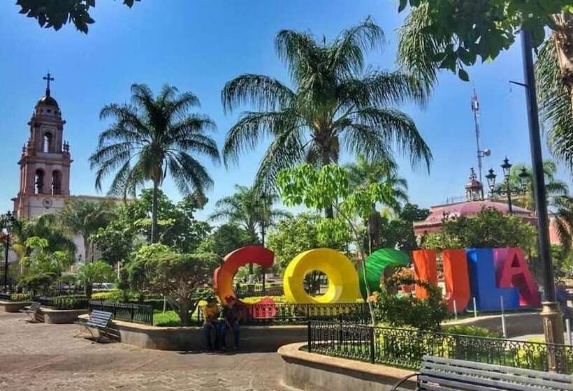 Las Margaritas Hostal