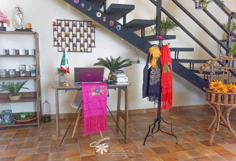 Las Margaritas Hostal