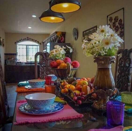 Las Margaritas Hostal