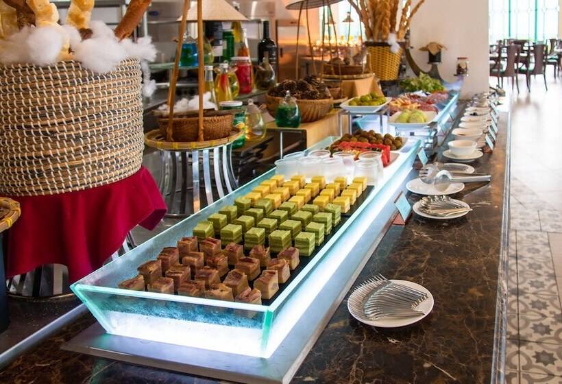 Le Champ Tu Le Resort Hot Spring & Spa