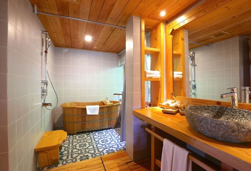 Le Champ Tu Le Resort Hot Spring & Spa