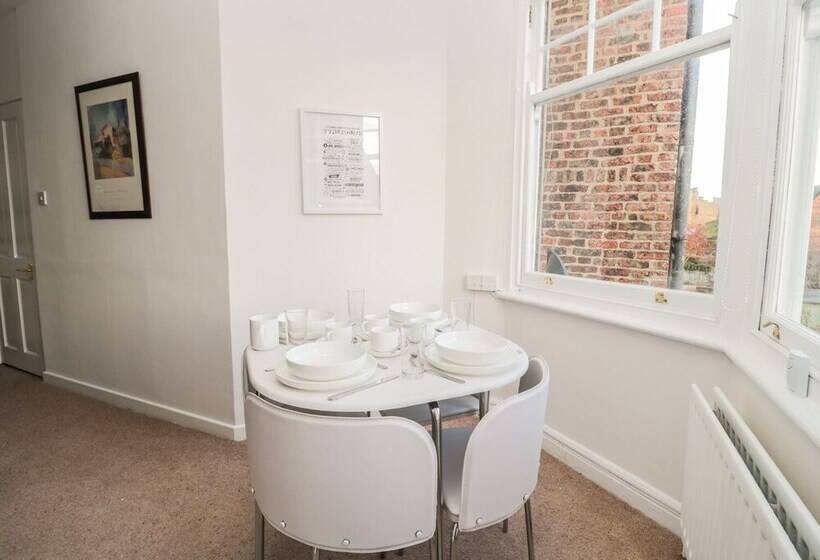 Lovatt House Apartment Tynemouth