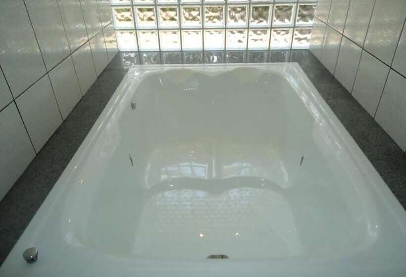 Motel Paloma   Adults Only