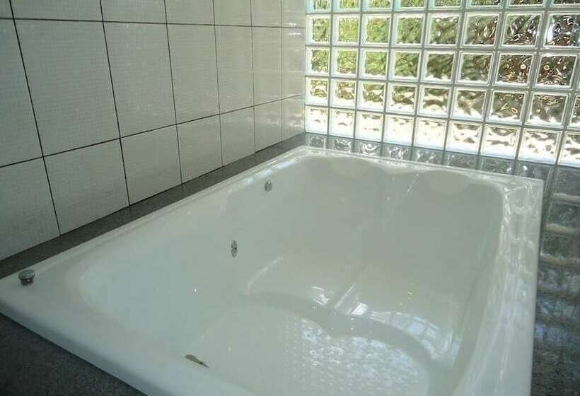 Motel Paloma   Adults Only