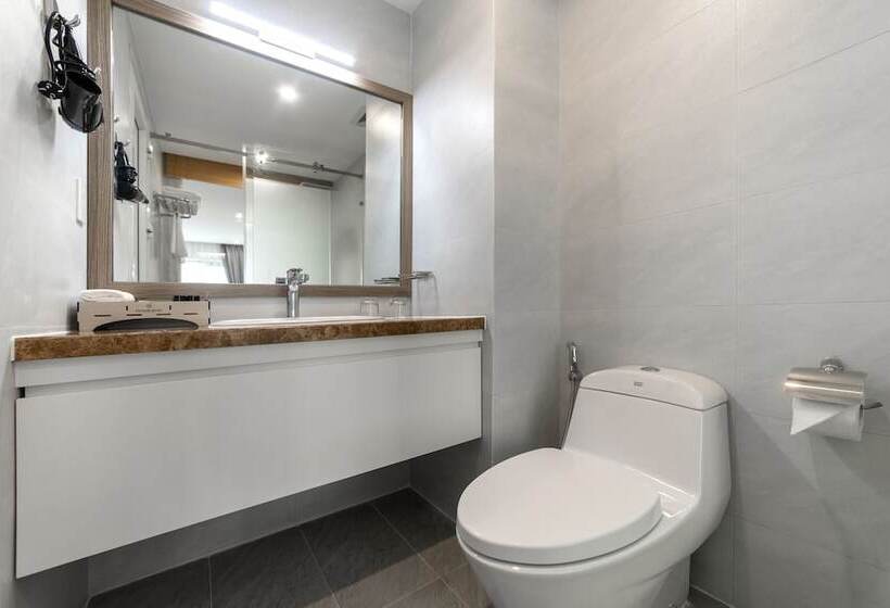 Pavilor Hotel Nha Trang