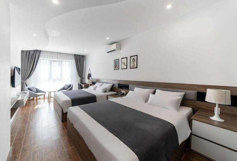 Pavilor Hotel Nha Trang