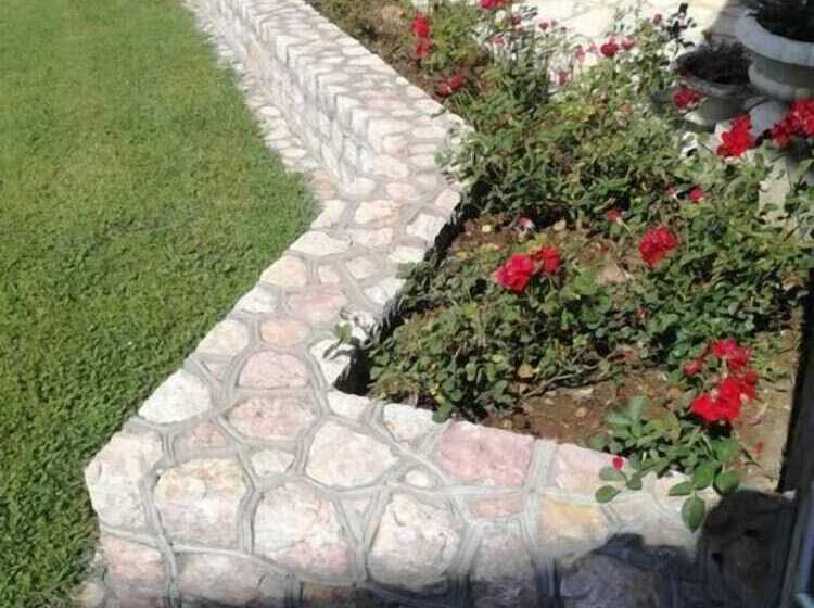 پانسیون Apartmani Denis