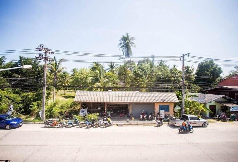 ペンション Le Club   Koh Phangan