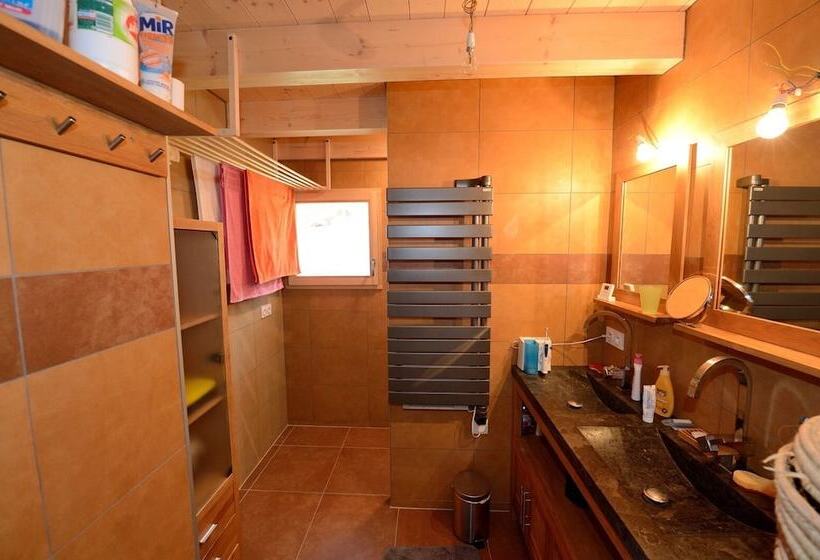 פנסיון La Case à Kio