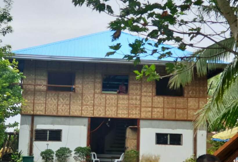 پانسیون Bohemian Beach House