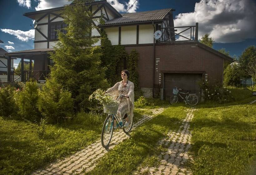 פנסיון Dream Village