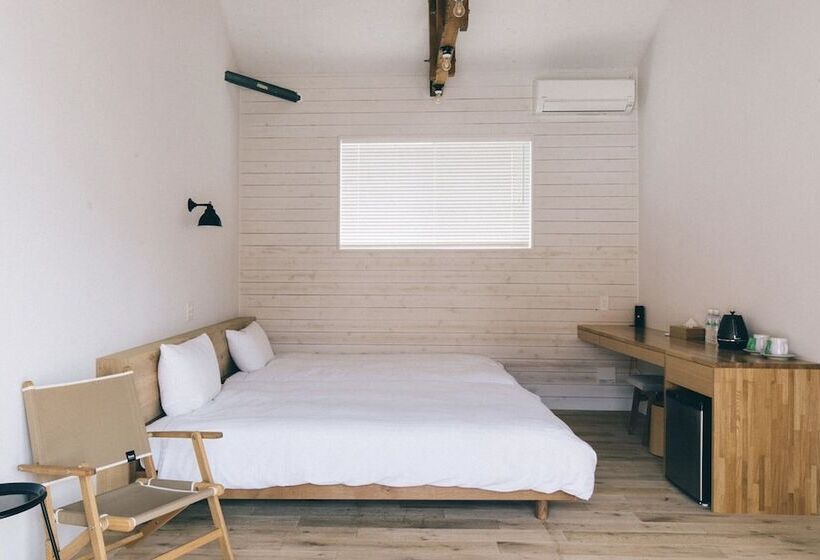 פנסיון Fish And Trips