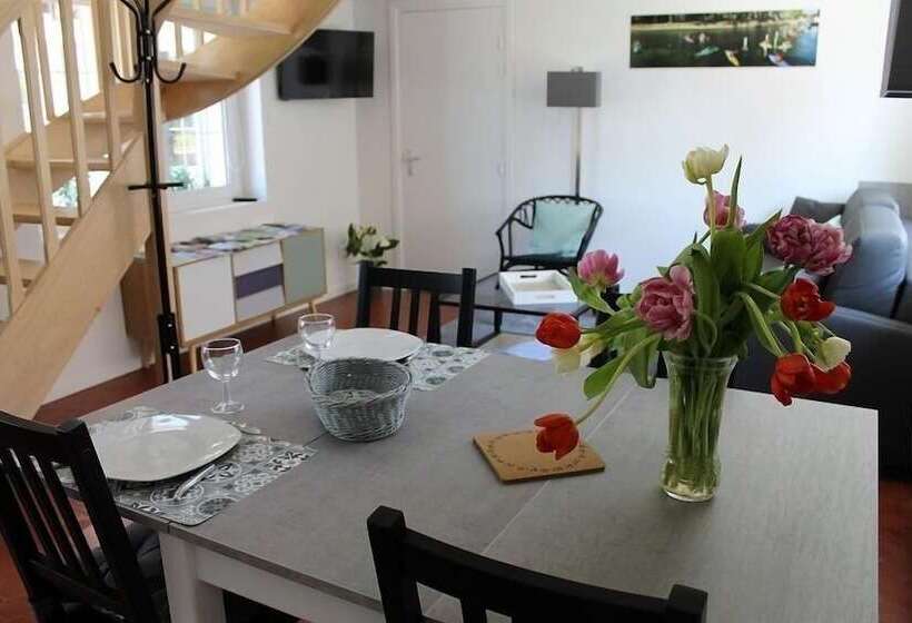 פנסיון Gîtes Du Frêne