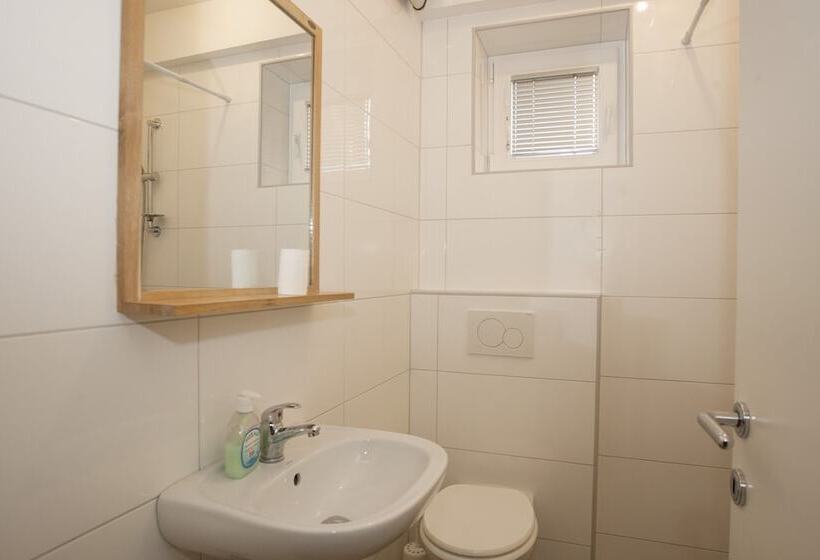 پانسیون Guest House čelan