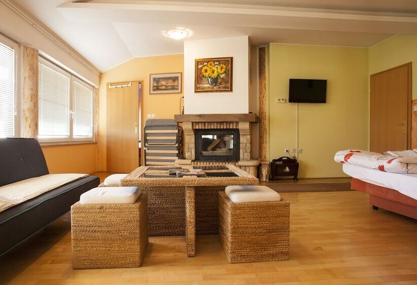 پانسیون Guest House čelan