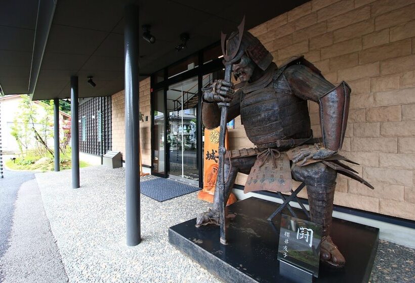 بنسيون Harajo Shiro