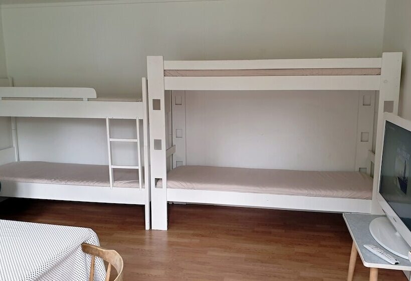 بنسيون Hovstø