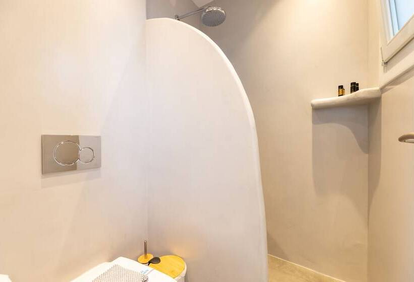 بنسيون Kohylia Beach Guest House