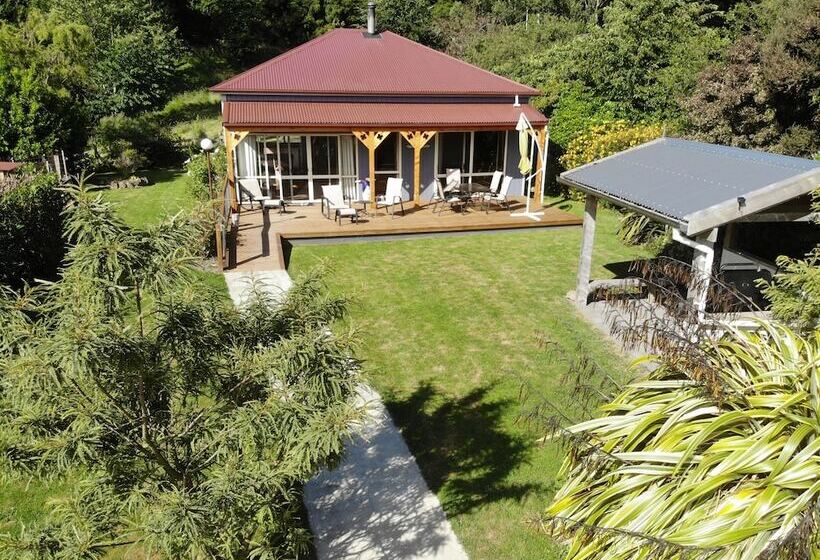 פנסיון Loch Sloy Farmstay