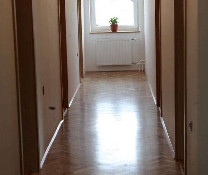 پانسیون Prenočišča Miklavčič