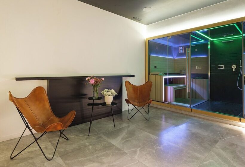 פנסיון Secret Garden