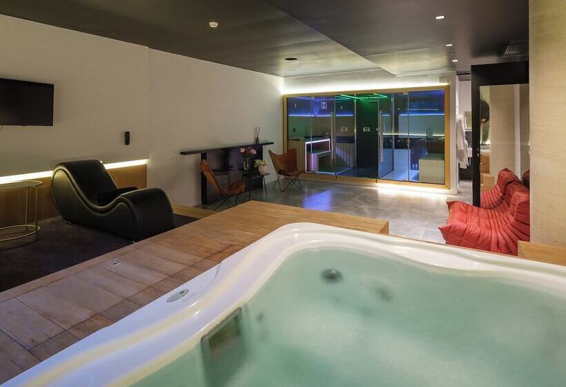 פנסיון Secret Garden