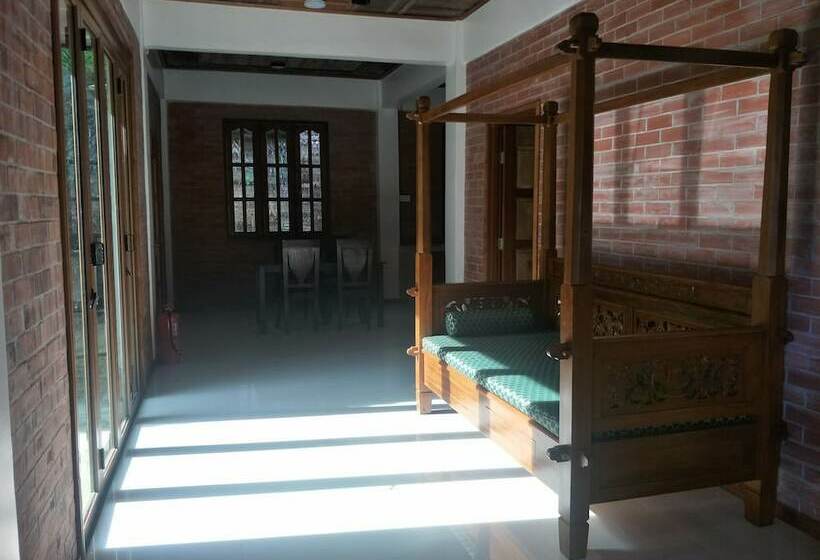 بنسيون Tokwan S Agro Village