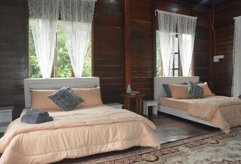 بنسيون Tokwan S Agro Village