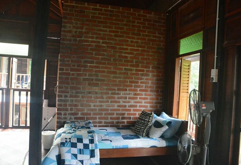 بنسيون Tokwan S Agro Village