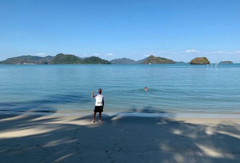 بنسيون Wild Pasir Panjang Villas