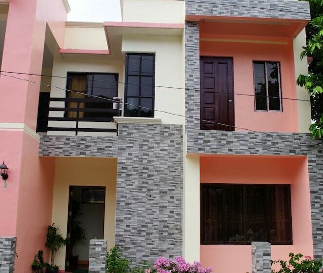 R&e Bed & Breakfast