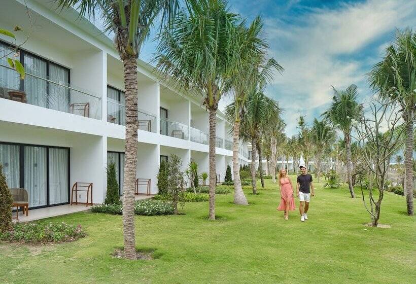 Selectum Noa Resort Cam Ranh