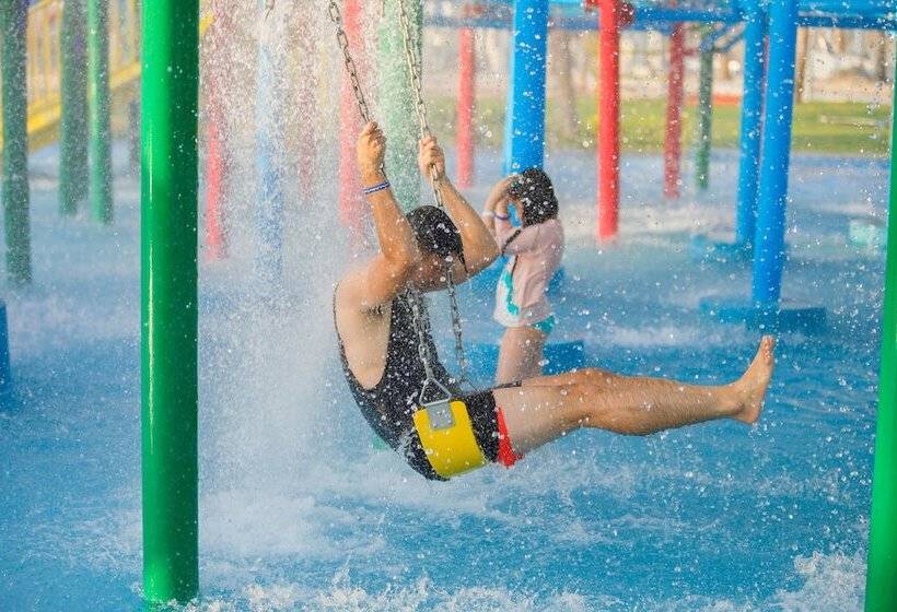 Selectum Noa Resort Cam Ranh