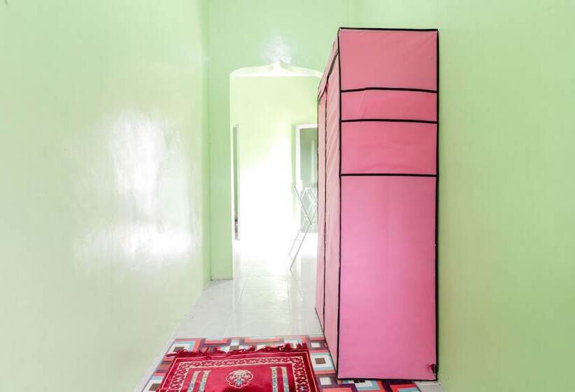 Serut 2 Homestay   Hostel