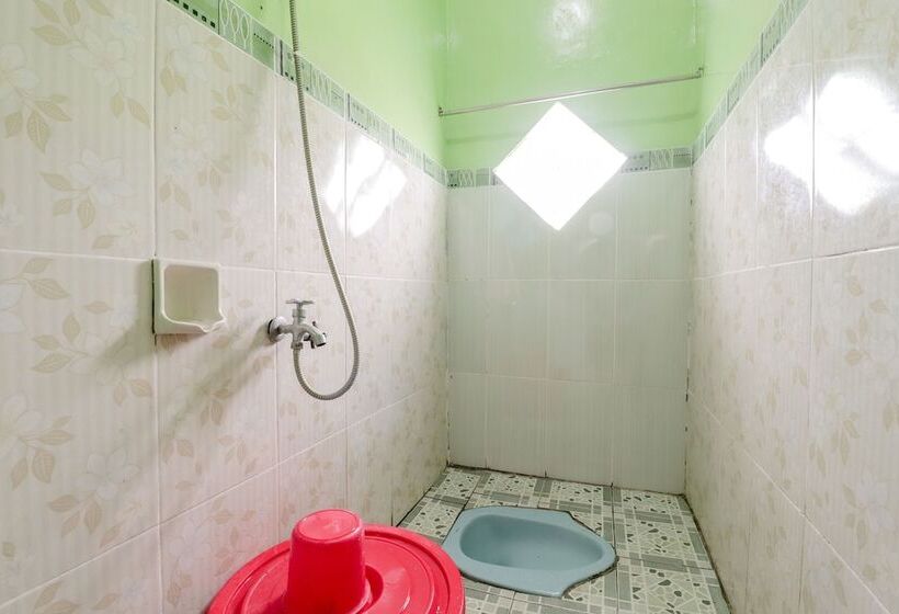 Serut 2 Homestay   Hostel