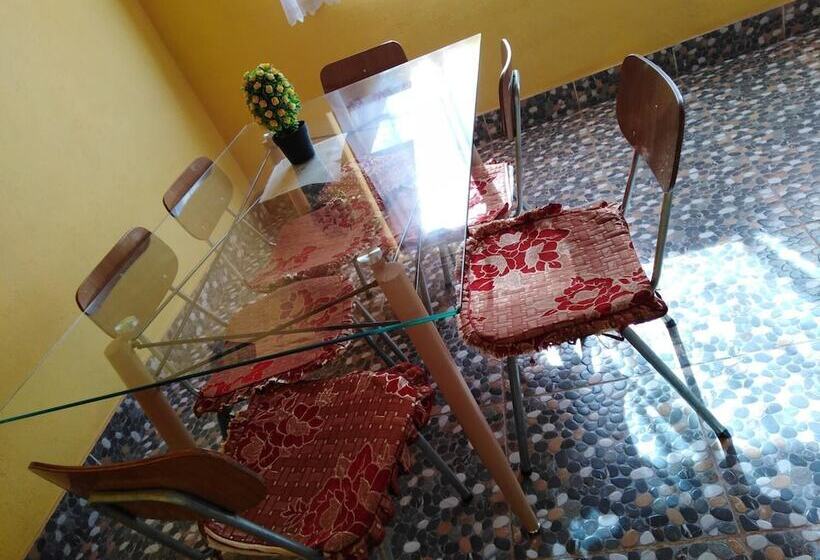 Tocopilla 19a   Hostel