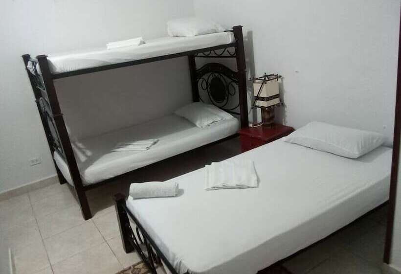 Toscanini Casa Hostal