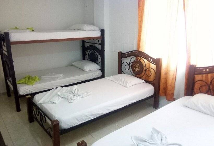 Toscanini Casa Hostal