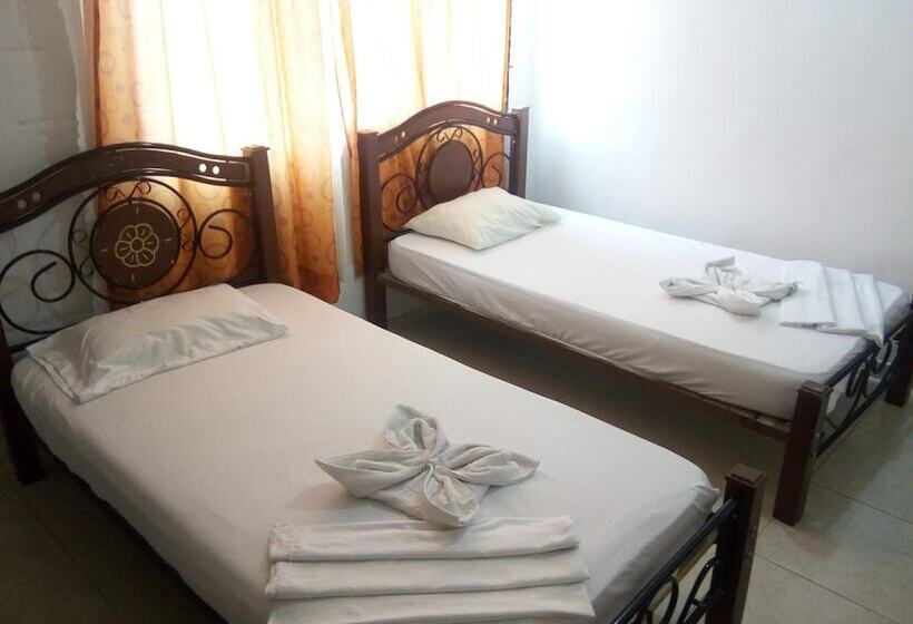 Toscanini Casa Hostal