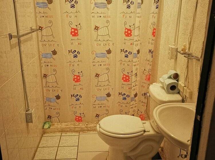 Vela Lounge & Hostel Pv   Caters To Male