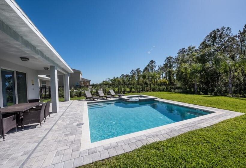 Villa In Encore Resort At Reunion 2986