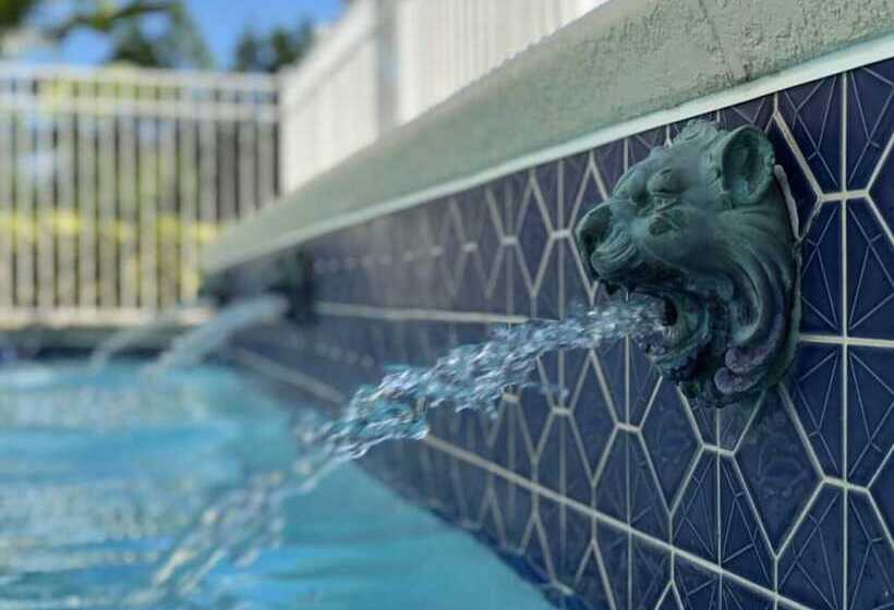 Villa In Reunion Resort 1284