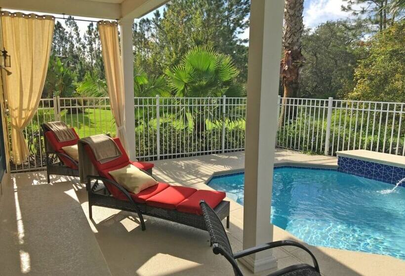 Villa In Reunion Resort 1284