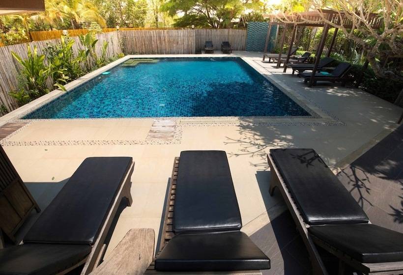 הוסטל Dorm Of Happiness By Tharaburi Resort